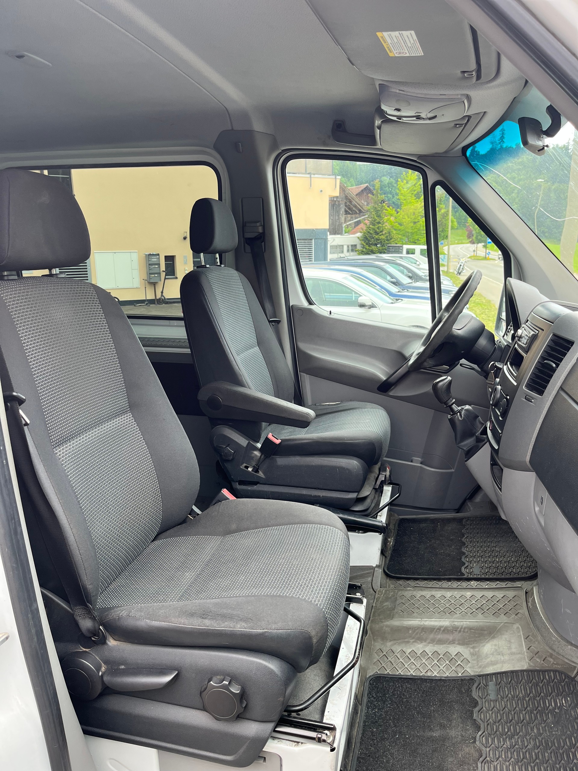 MERCEDES-BENZ Sprinter 313 CDI Standard-image-14