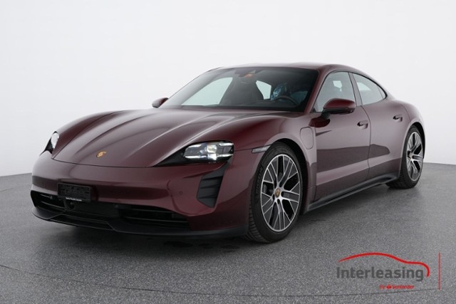 PORSCHE Taycan GTS