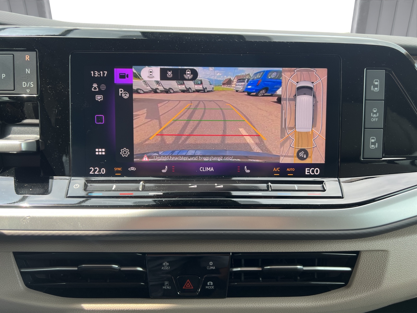 VW Multivan 1.5 eHybrid Style Lang DSG-image-12