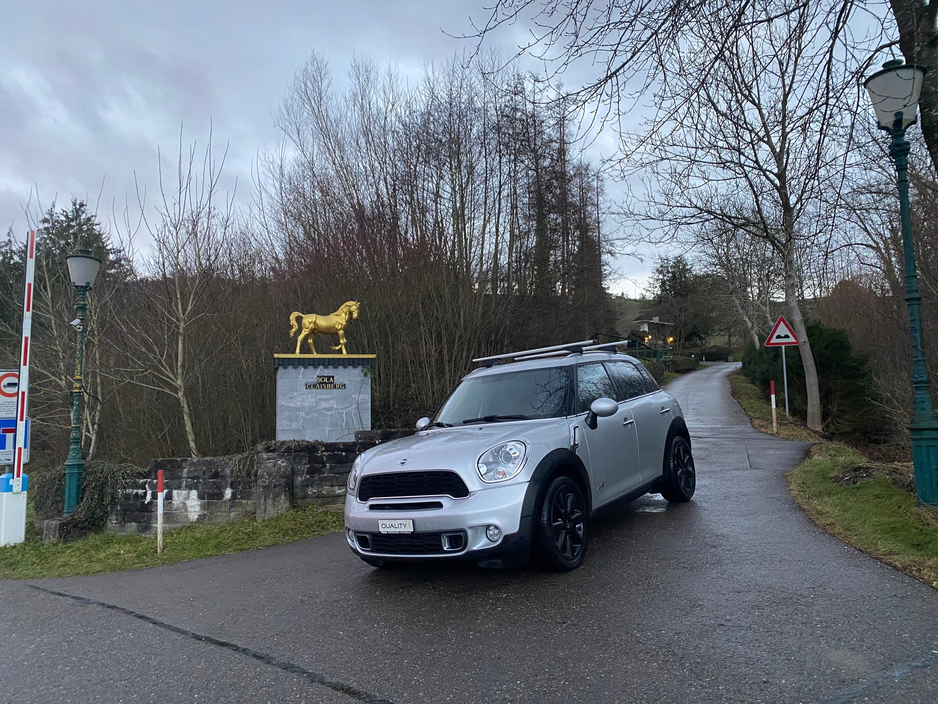 MINI Countryman Cooper SD ALL4 Snowhill-image-0