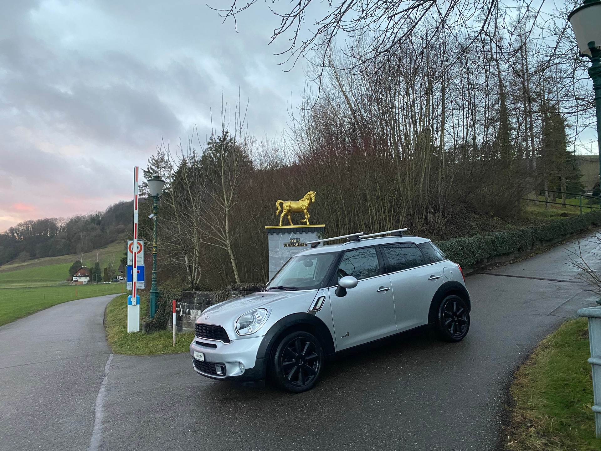 MINI Countryman Cooper SD ALL4 Snowhill-image-3