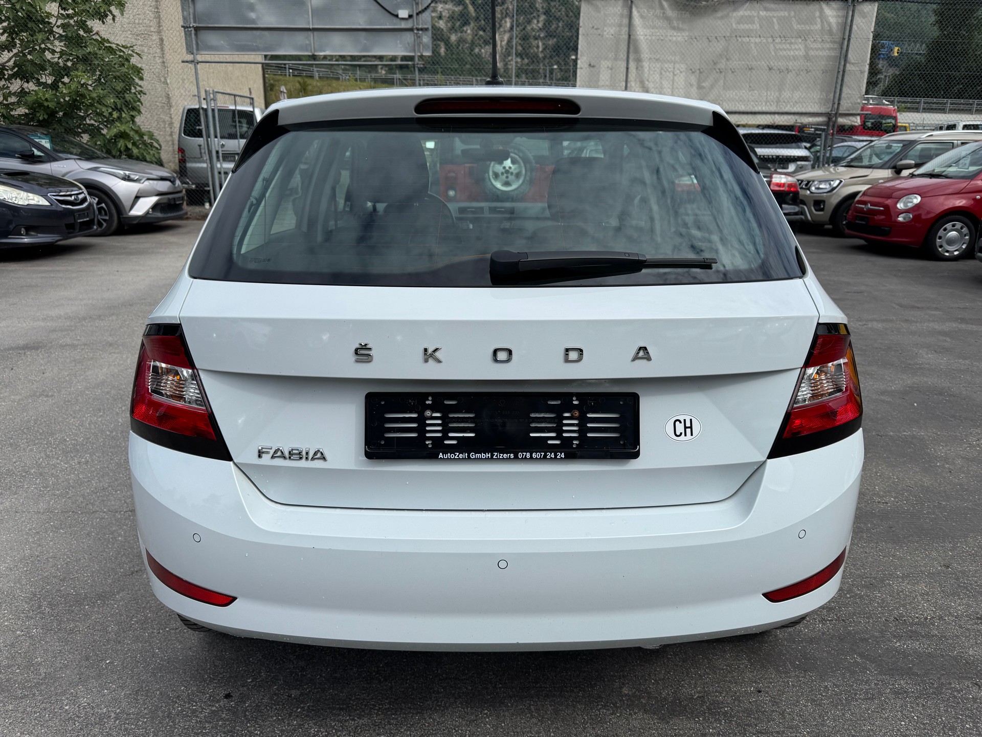 SKODA Fabia 1.0 TSI Ambition-image-4
