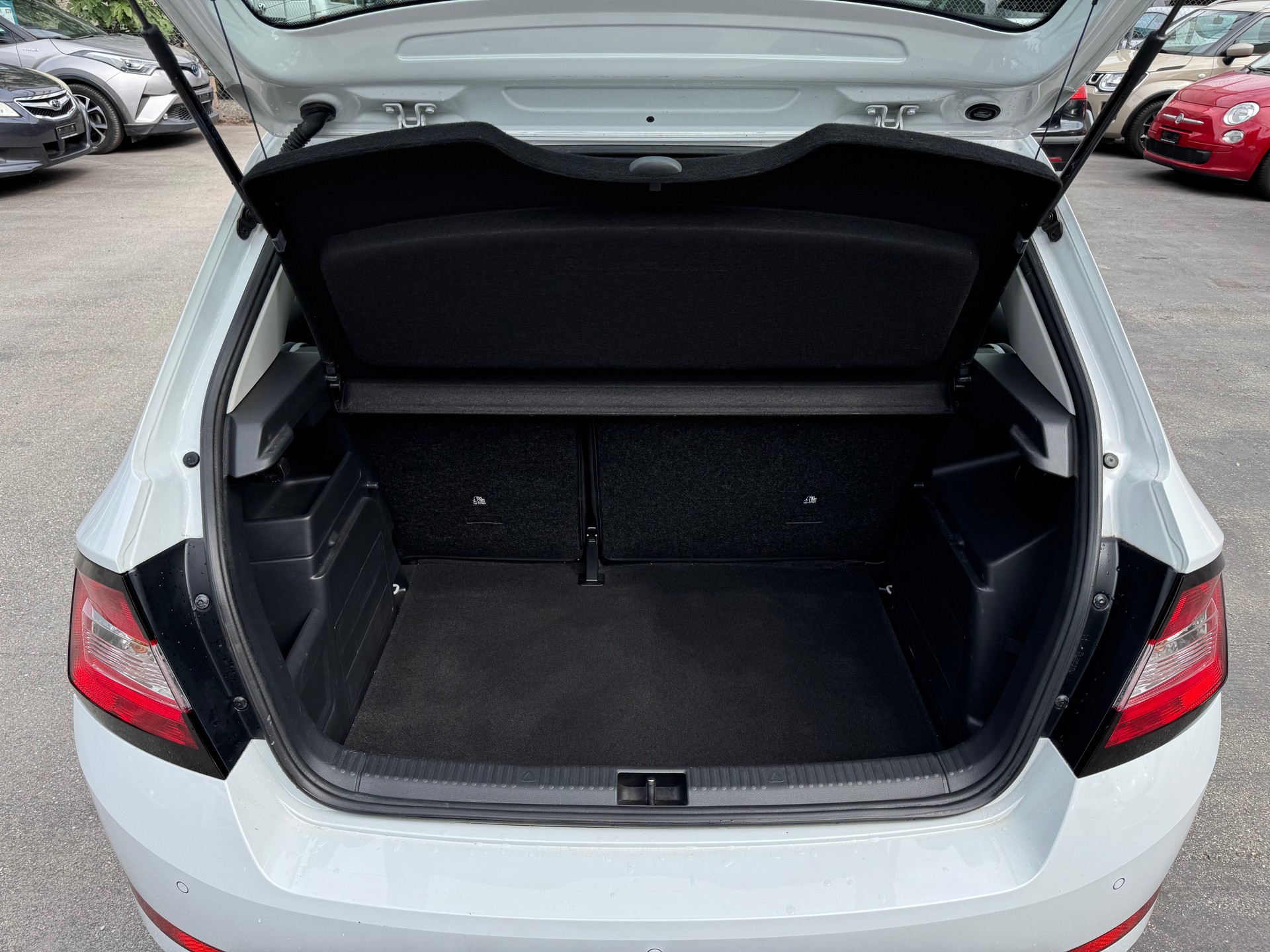 SKODA Fabia 1.0 TSI Ambition-image-5