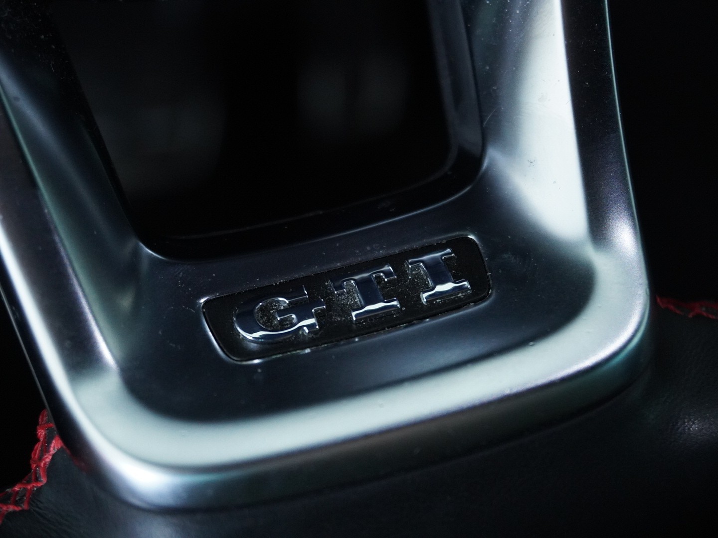VW Golf 2.0 TSI GTI DSG-image-8