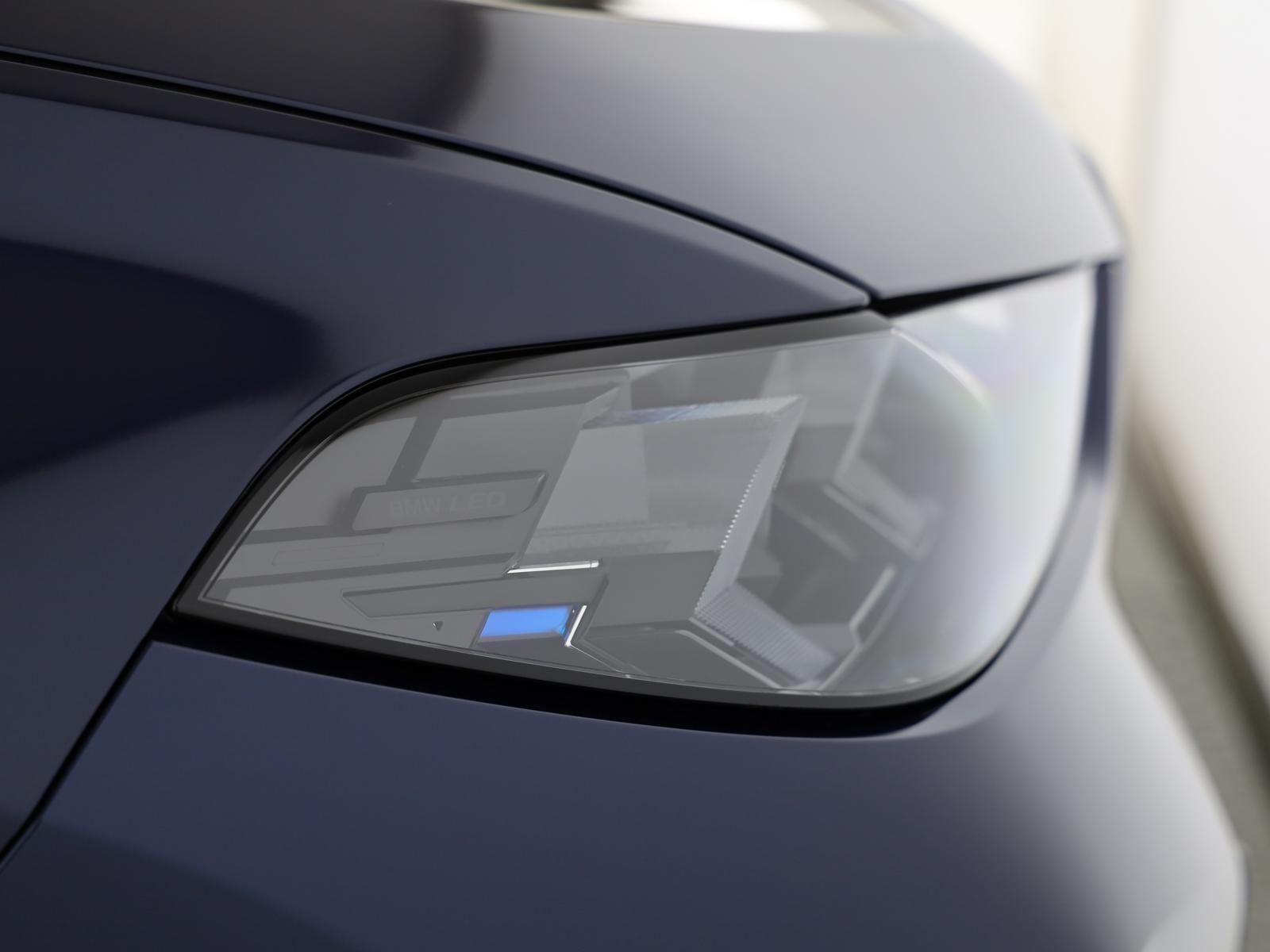 BMW X6 xDrive 48V M60i M Sport Pro Steptronic-image-5