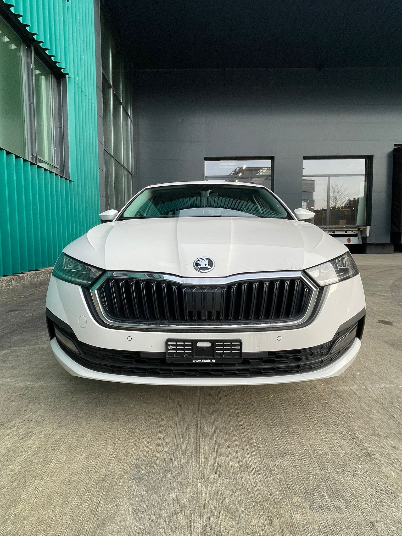 SKODA Facelift Octavia Combi 1.0 TSI mHEV DSG Ambition CH-Auto 62% Rabatt-image-1