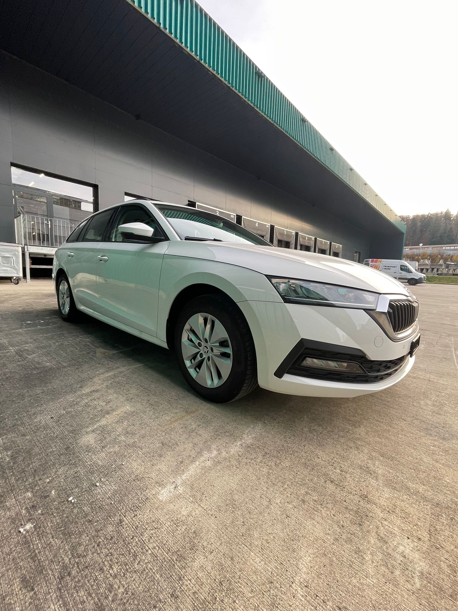 SKODA Facelift Octavia Combi 1.0 TSI mHEV DSG Ambition CH-Auto 62% Rabatt-image-4