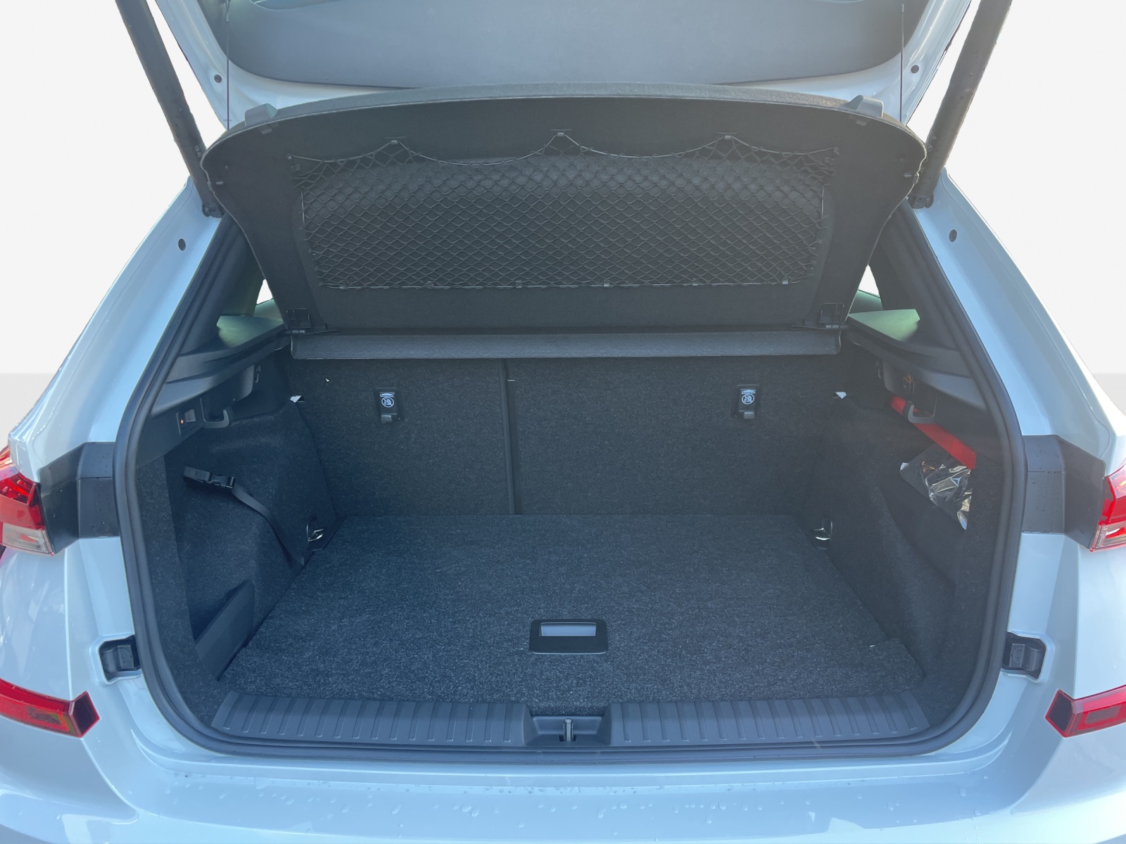 SKODA Kamiq 1.0 TSI Dynamic DSG-image-12
