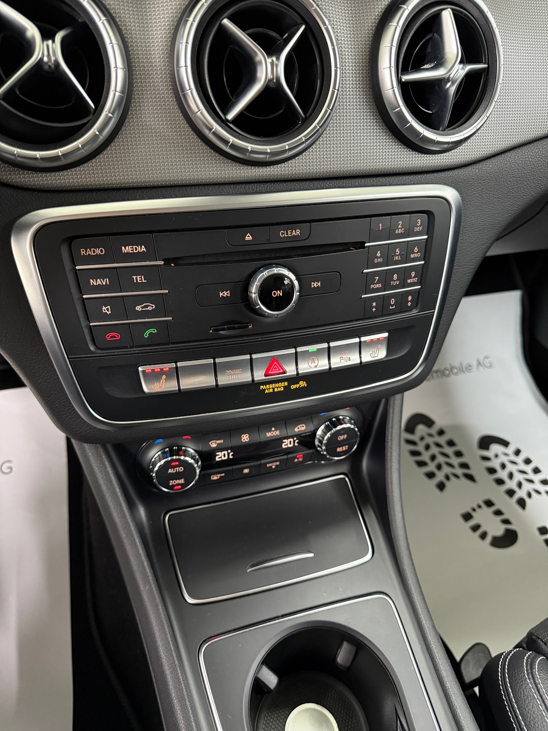 MERCEDES-BENZ CLA Shooting Br. 200 d Swiss Star Urban 4M 7G-DCT-image-15