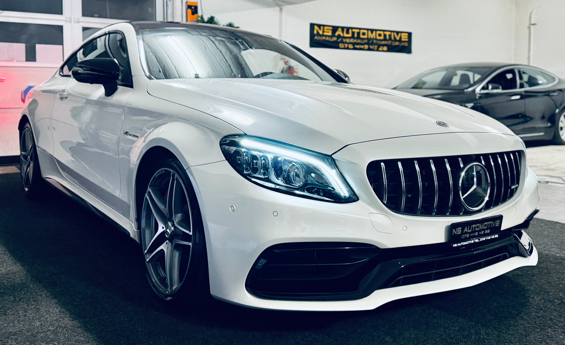 MERCEDES-BENZ C 63 S AMG Premium 9G-tronic-showroom-element-2