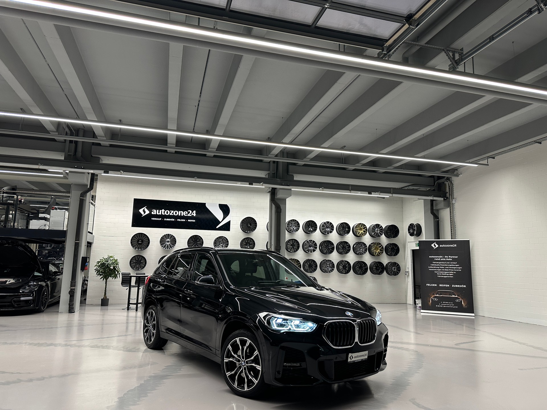 BMW X1 25d xDrive M-Sport *CH-Auto*Frisch ab MFK*Rückfahrkamera*-image-0