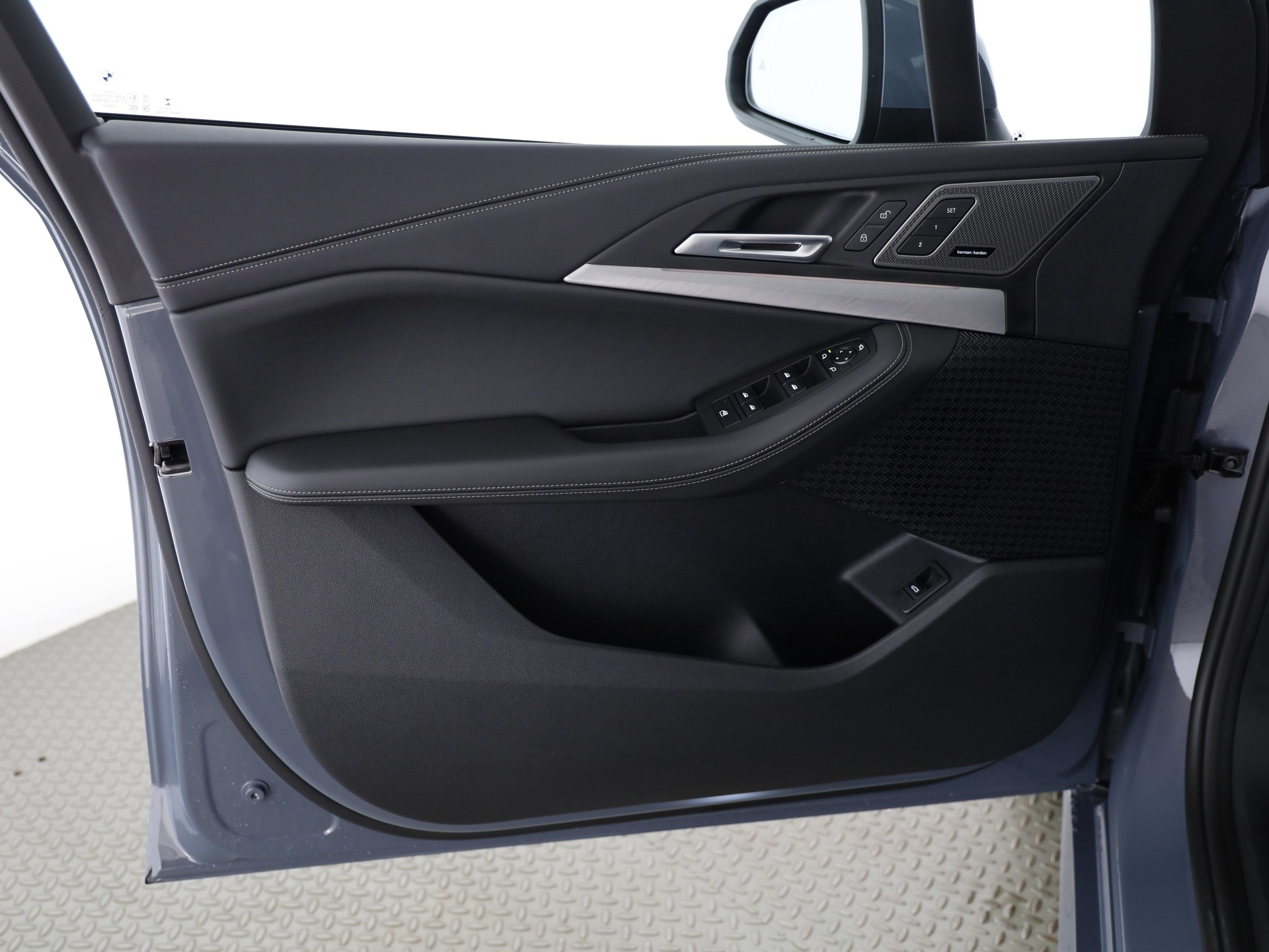 BMW 223d xDrive SDKG Active Tourer-image-9