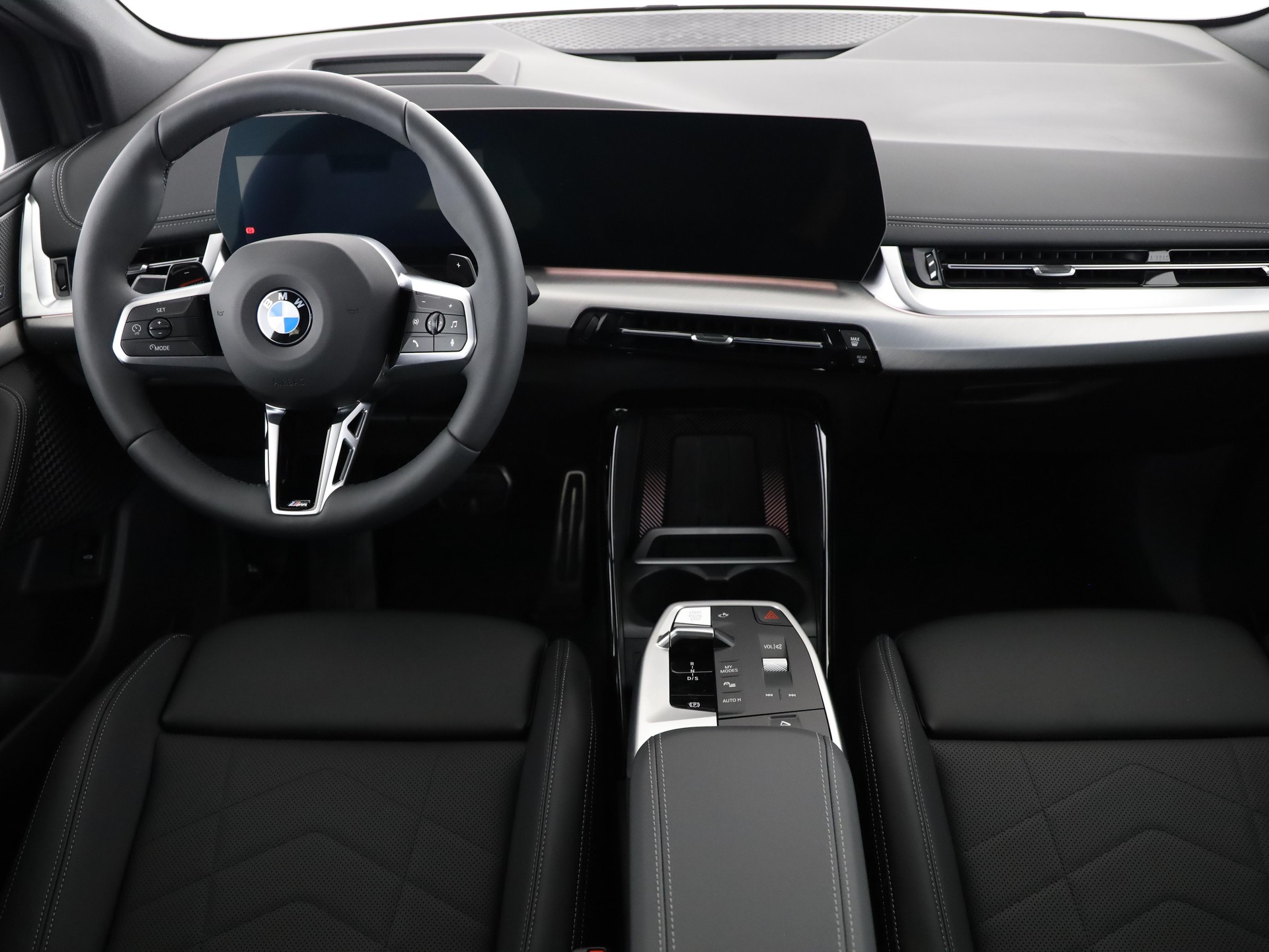BMW 223d xDrive SDKG Active Tourer-image-16