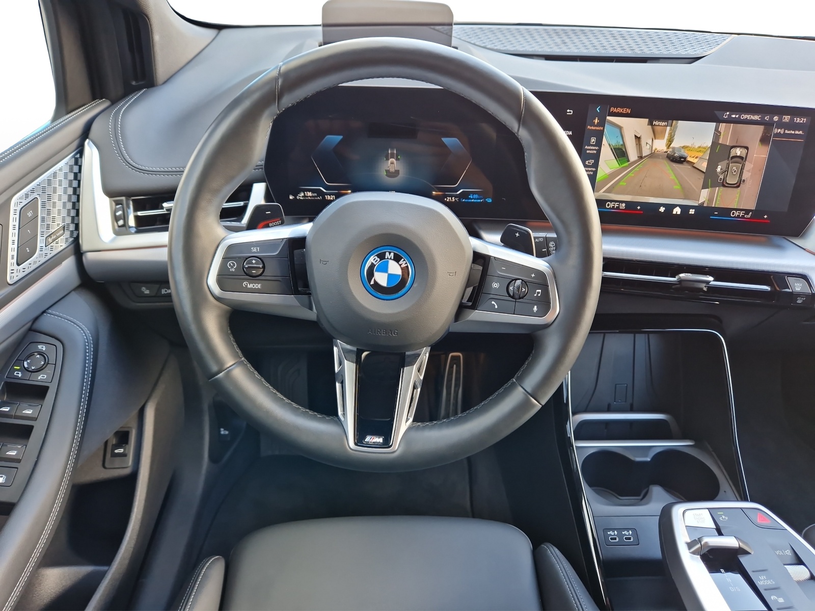 BMW 230e xDrive Active Tourer M Sport-image-15