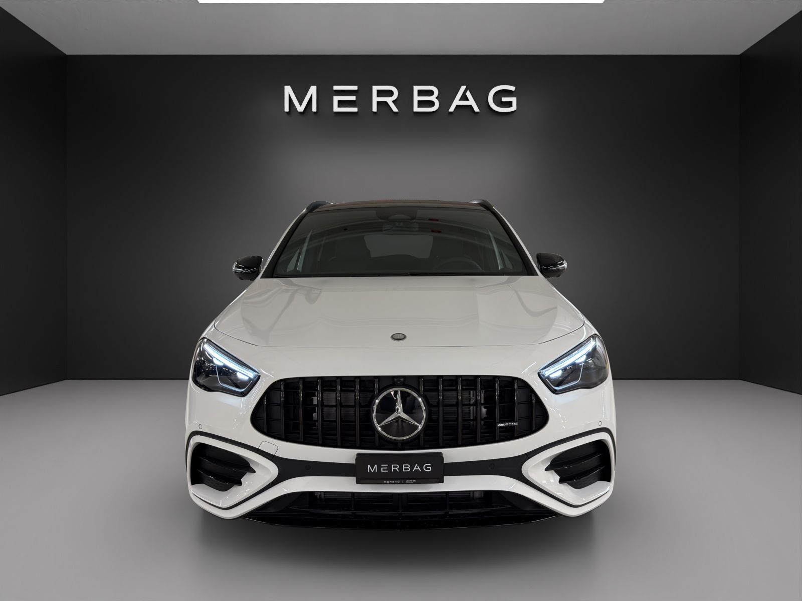 MERCEDES-BENZ GLA AMG 35 4Matic 8G-DCT-image-1