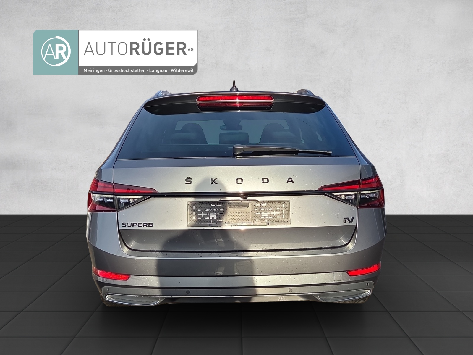 SKODA Superb 1.4 TSI Sport Line PHEV DSG-image-4