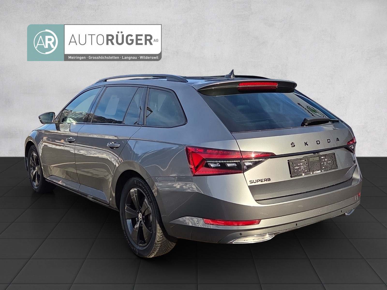 SKODA Superb 1.4 TSI Sport Line PHEV DSG-image-3