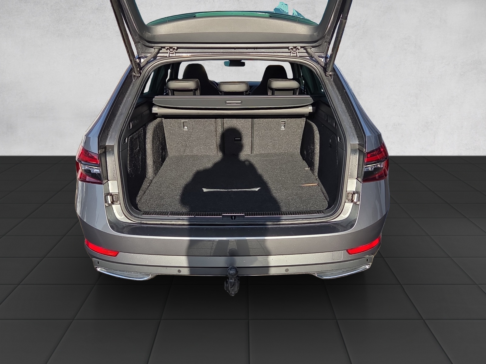 SKODA Superb 1.4 TSI Sport Line PHEV DSG-image-13