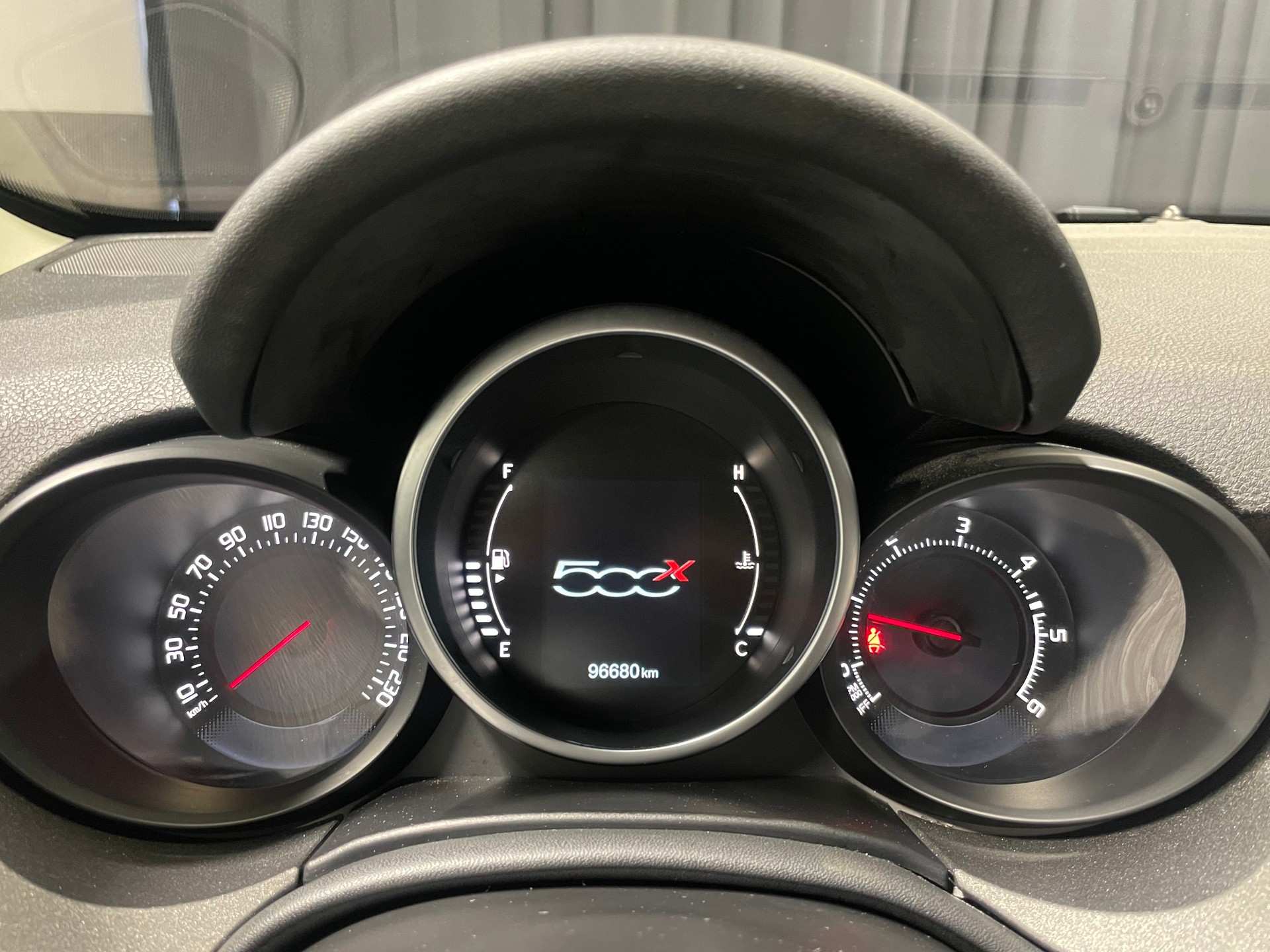 FIAT 500X 2.0 MJ Cross 4x4 Automatic (48)-image-12