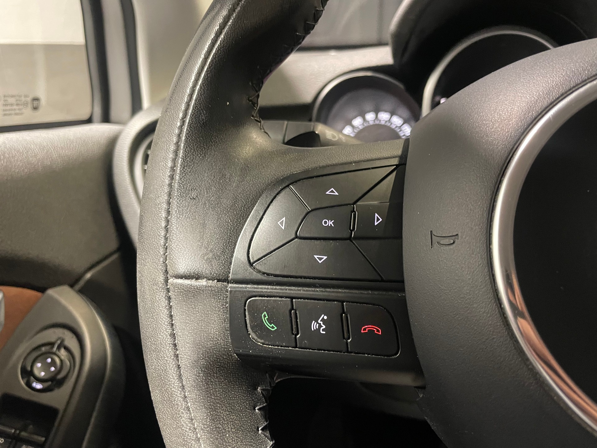 FIAT 500X 2.0 MJ Cross 4x4 Automatic (48)-image-10