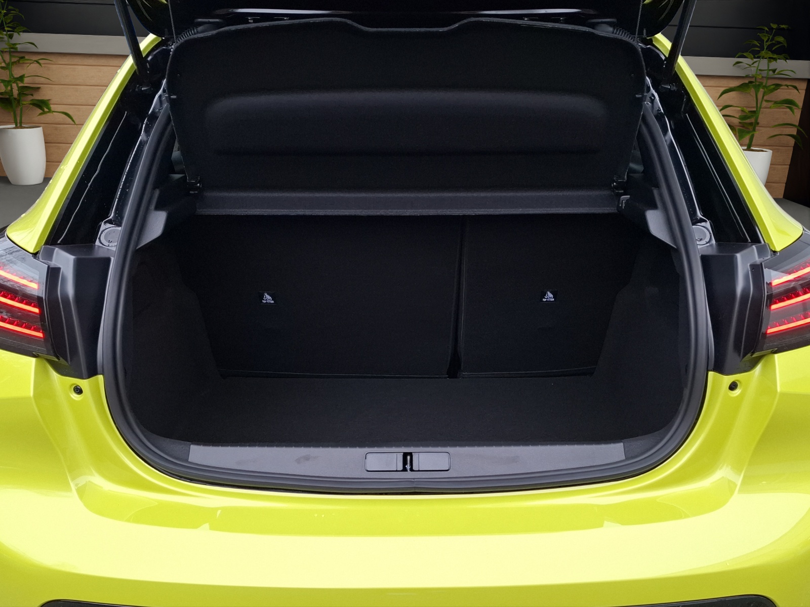 PEUGEOT 208 NEW Elektrik 115kW GT-image-9