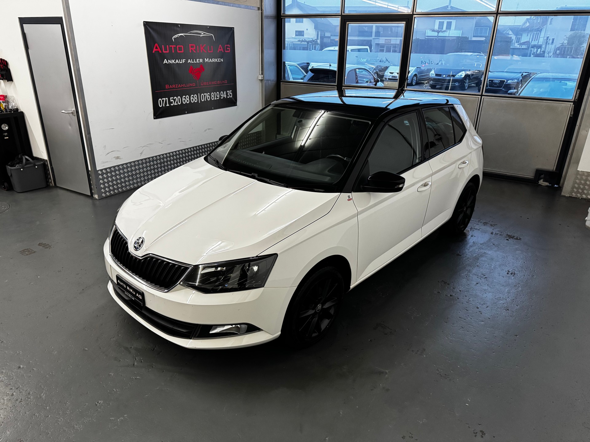 SKODA Fabia 1.2 TSI Ambition-image-4