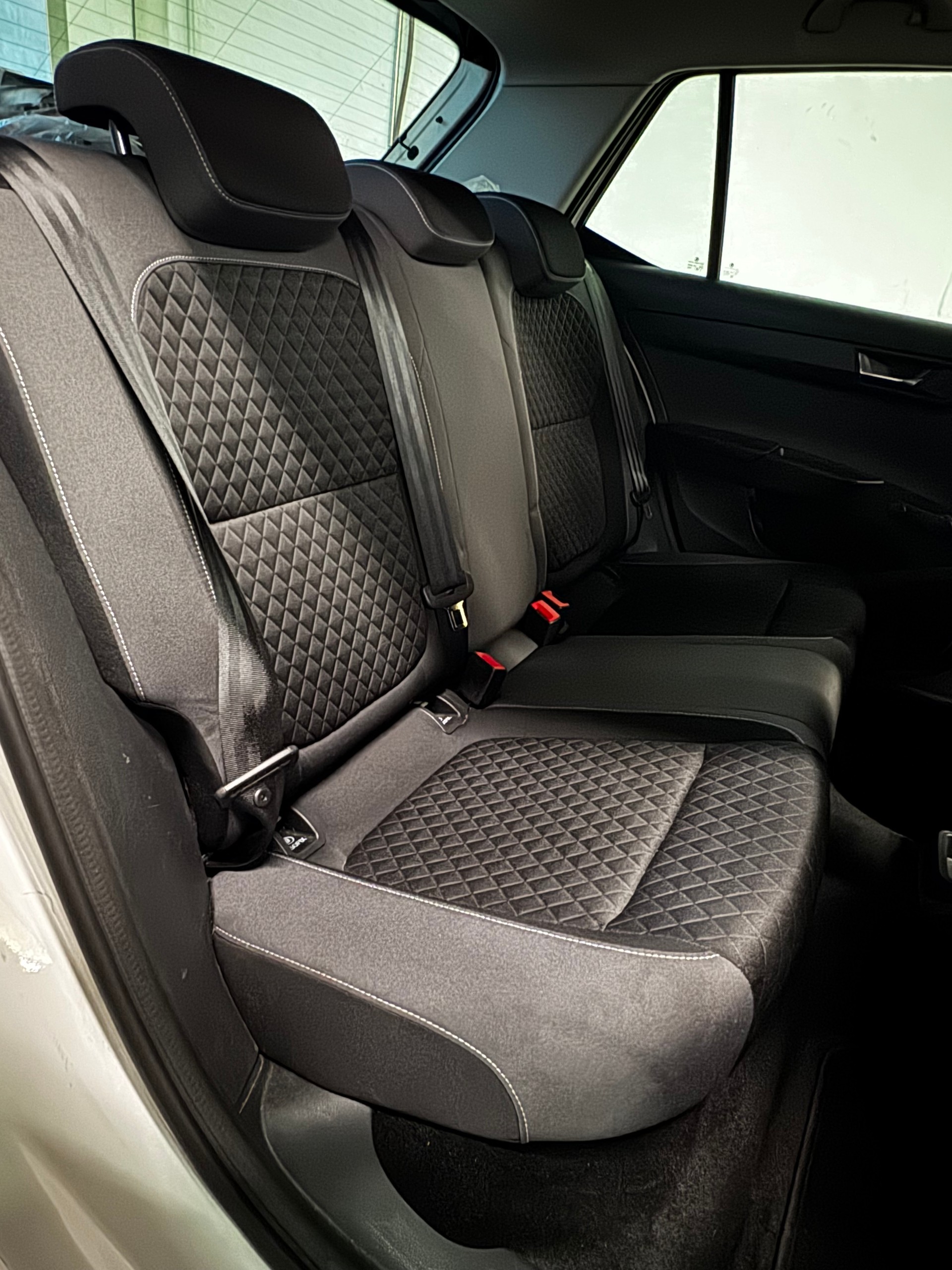 SKODA Fabia 1.2 TSI Ambition-image-20