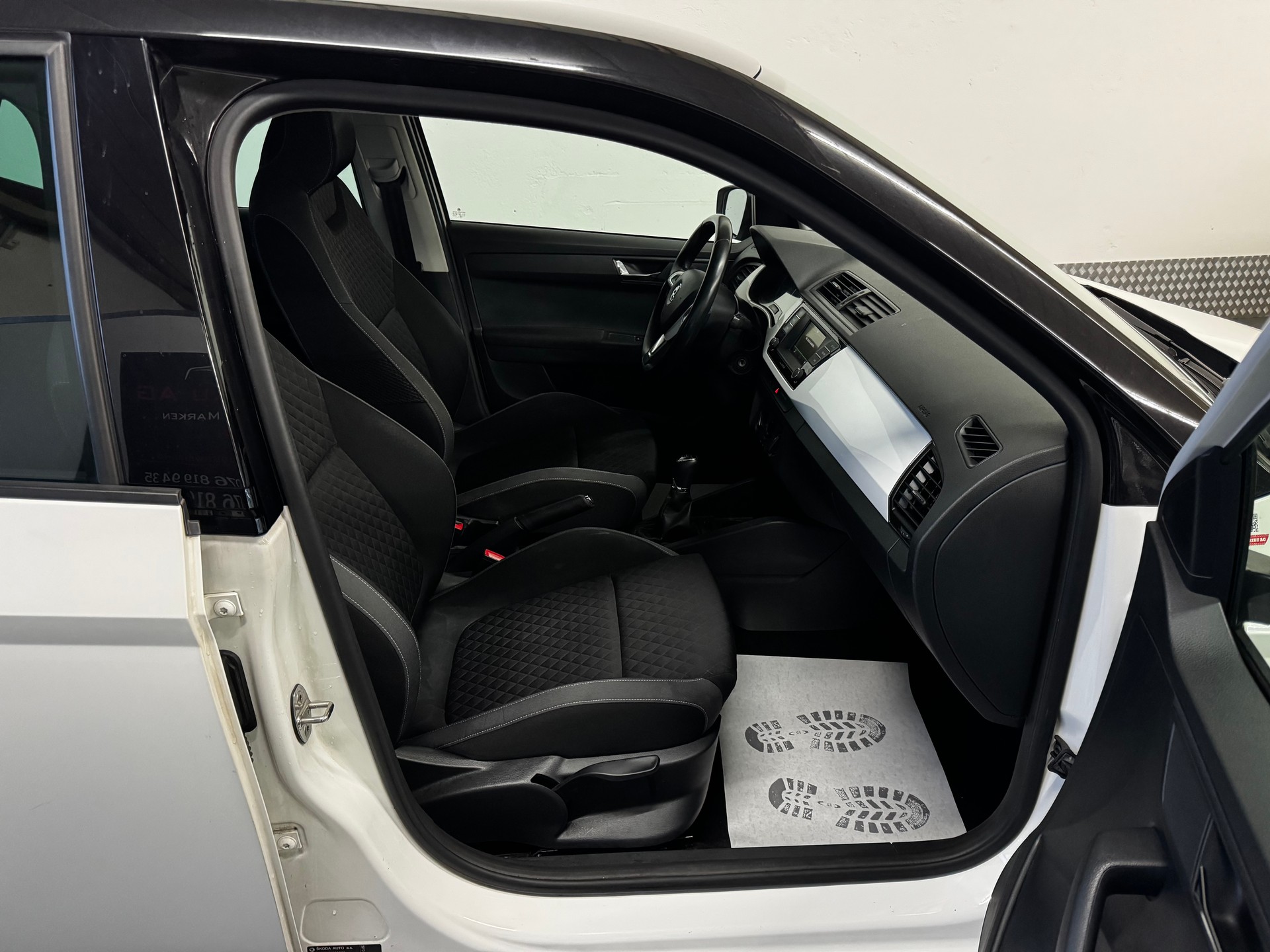 SKODA Fabia 1.2 TSI Ambition-image-17