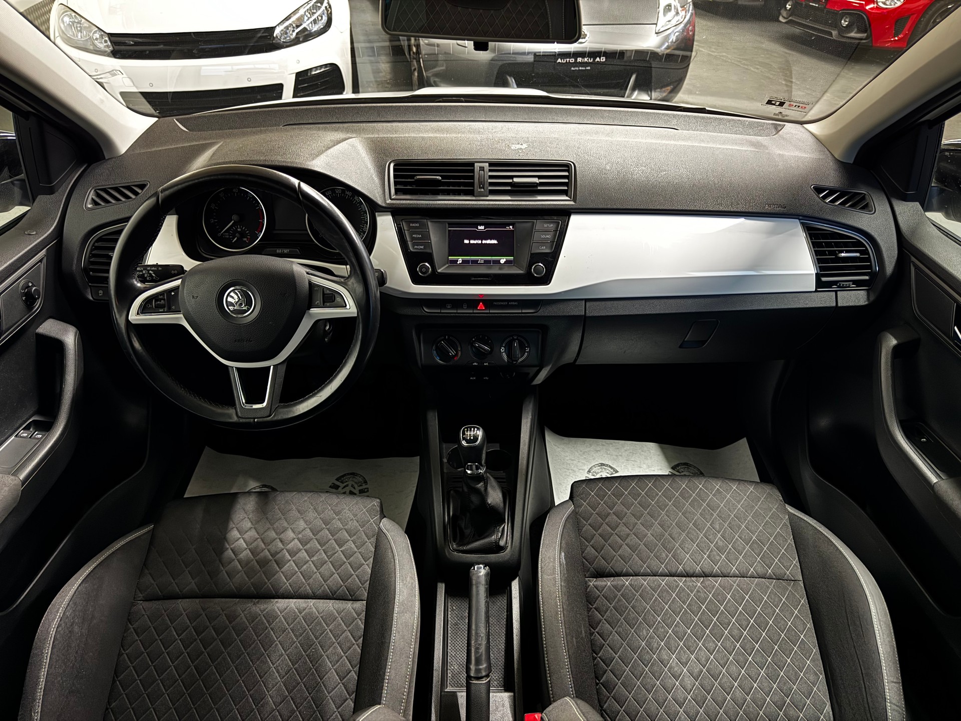 SKODA Fabia 1.2 TSI Ambition-image-14