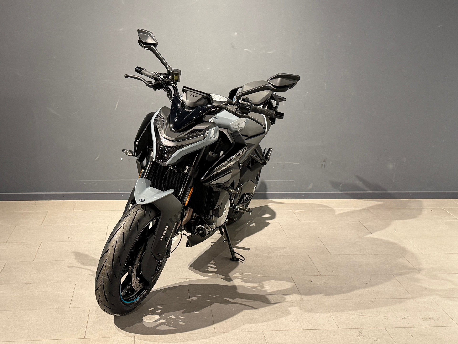 CF MOTO 675NK-showroom-element-2