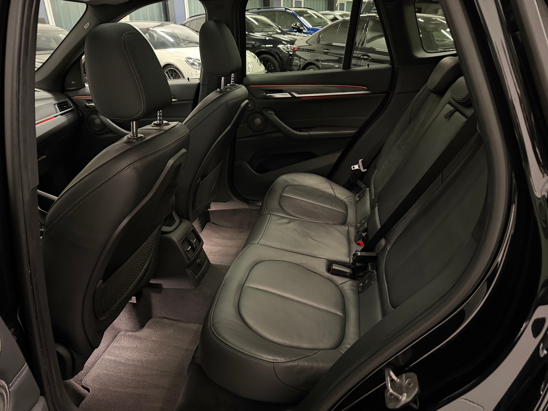 BMW X1 xDrive 25i xLine Steptronic-image-22