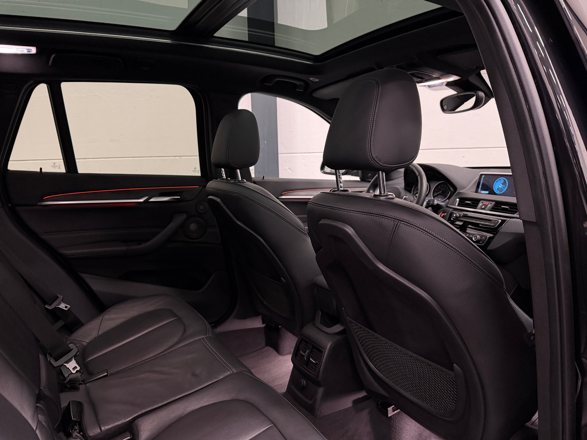 BMW X1 xDrive 25i xLine Steptronic-image-21