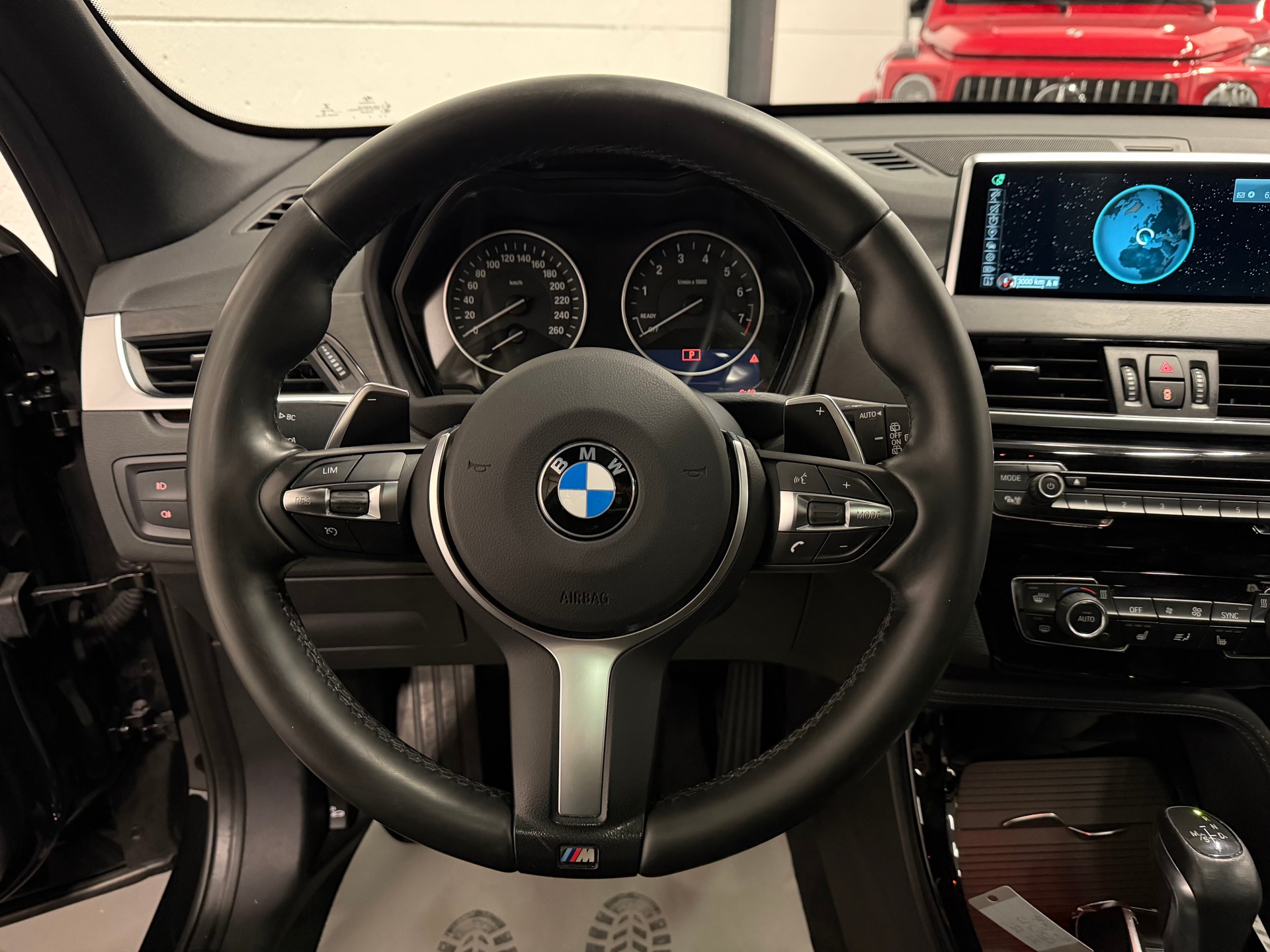 BMW X1 xDrive 25i xLine Steptronic-image-24