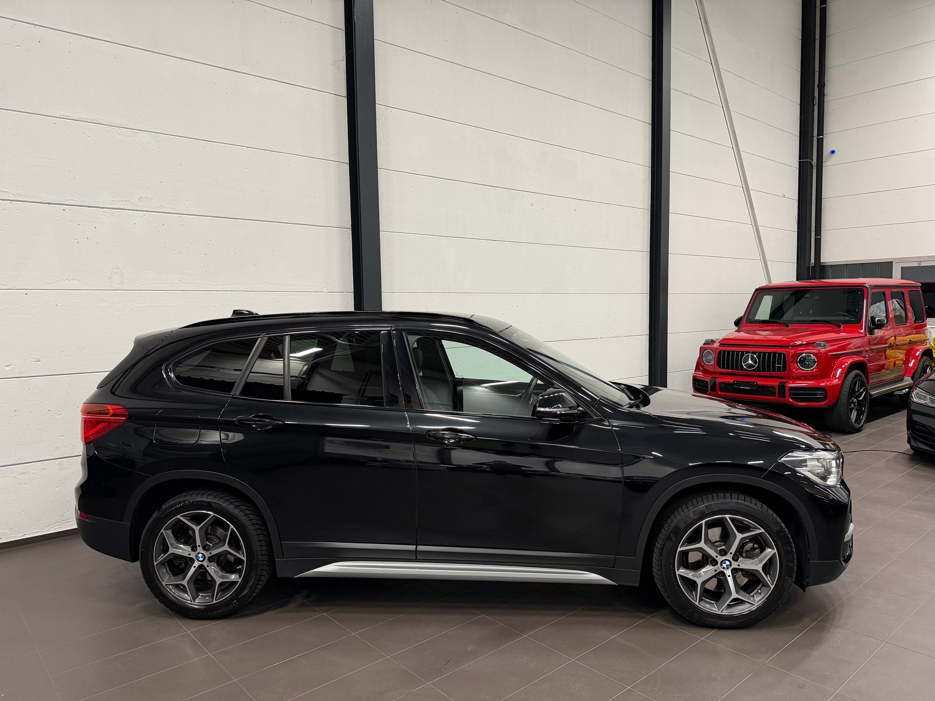 BMW X1 xDrive 25i xLine Steptronic-image-5