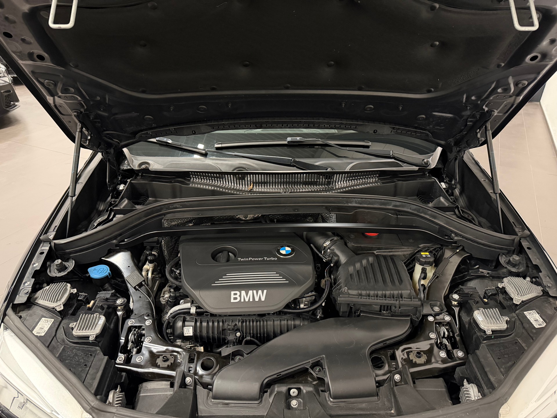 BMW X1 xDrive 25i xLine Steptronic-image-30