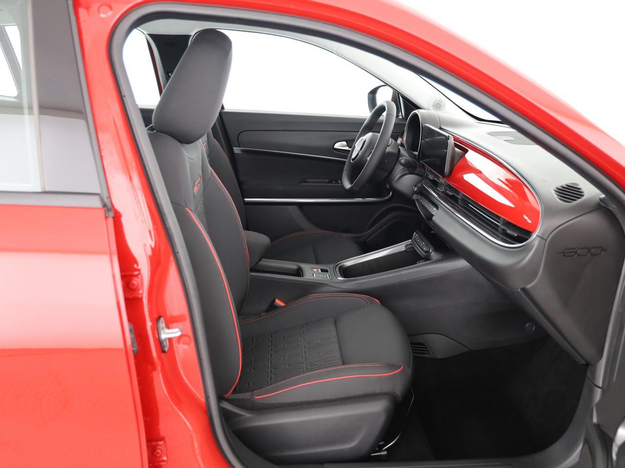 FIAT 600 Red-image-7