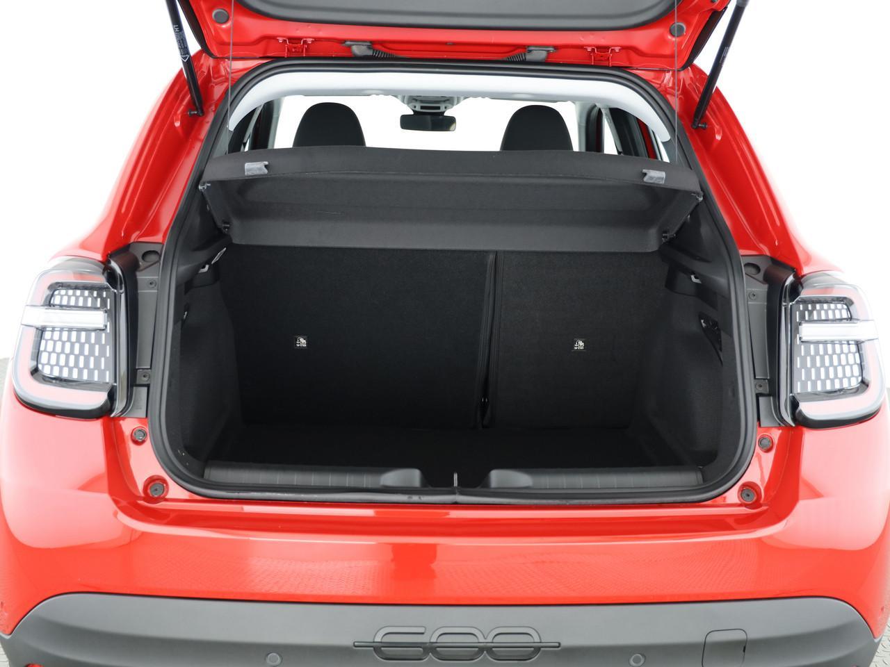 FIAT 600 Red-image-17