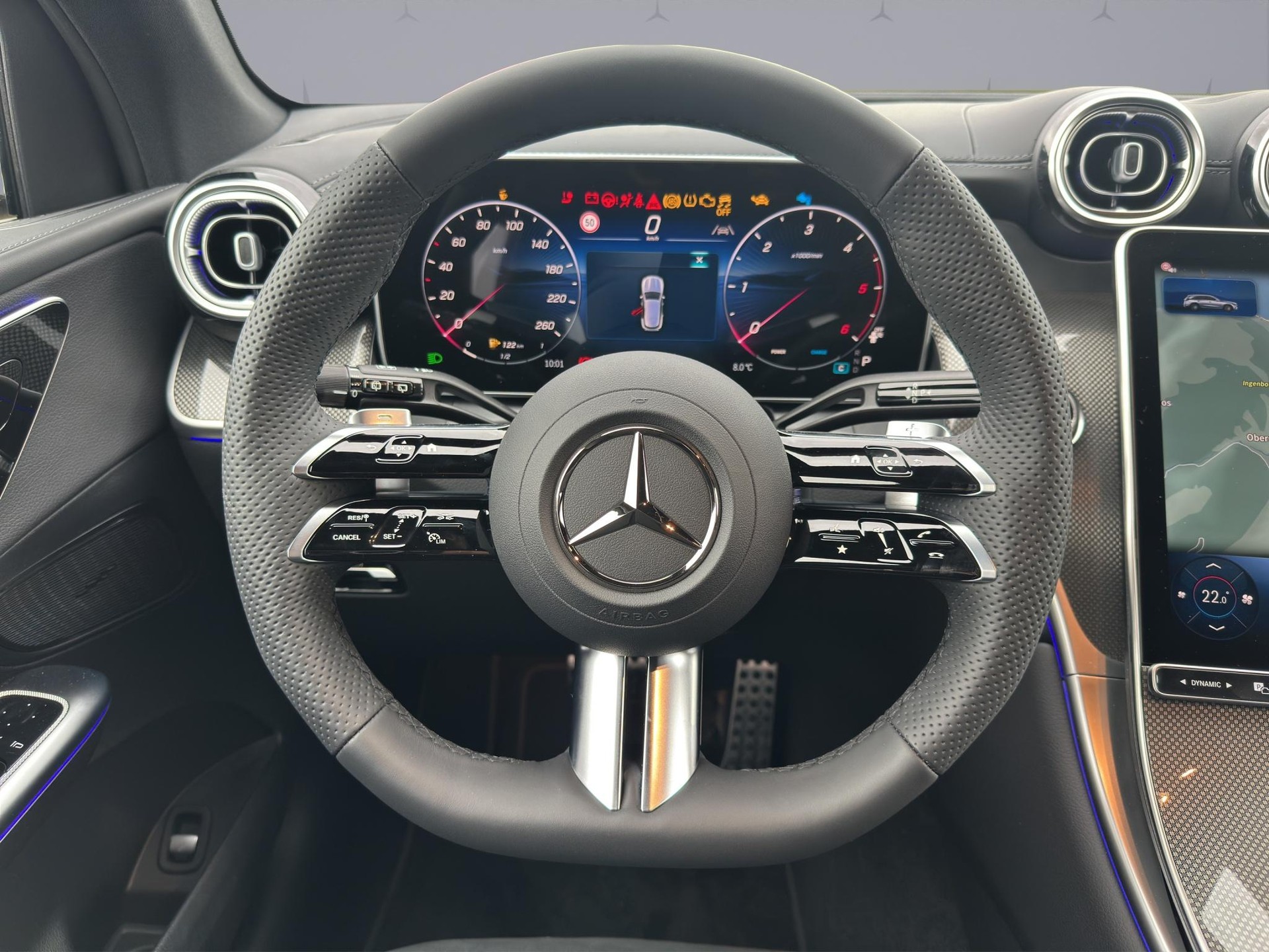 MERCEDES-BENZ GLC 220 d AMG Line 4matic-image-13