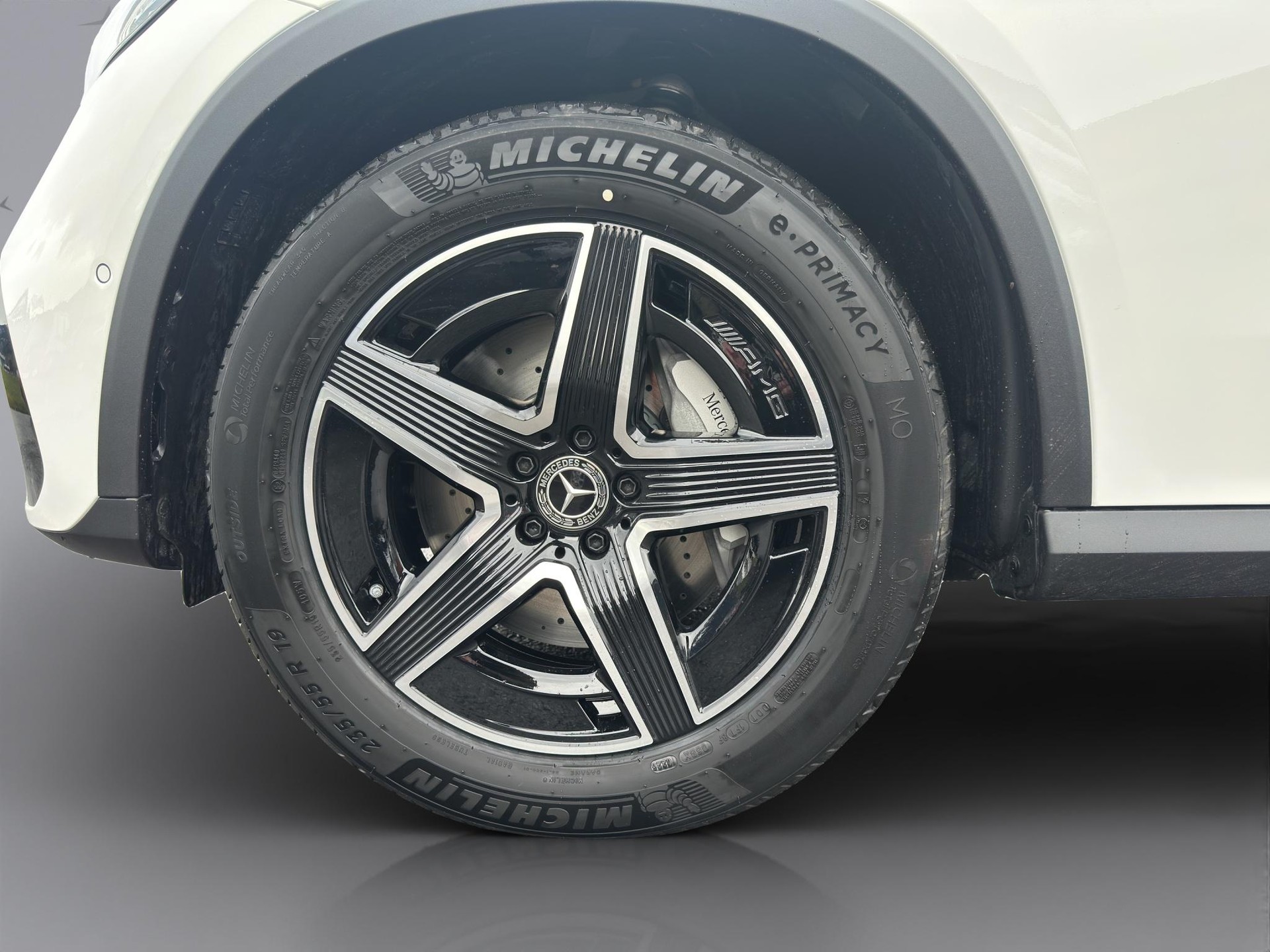 MERCEDES-BENZ GLC 220 d AMG Line 4matic-image-20