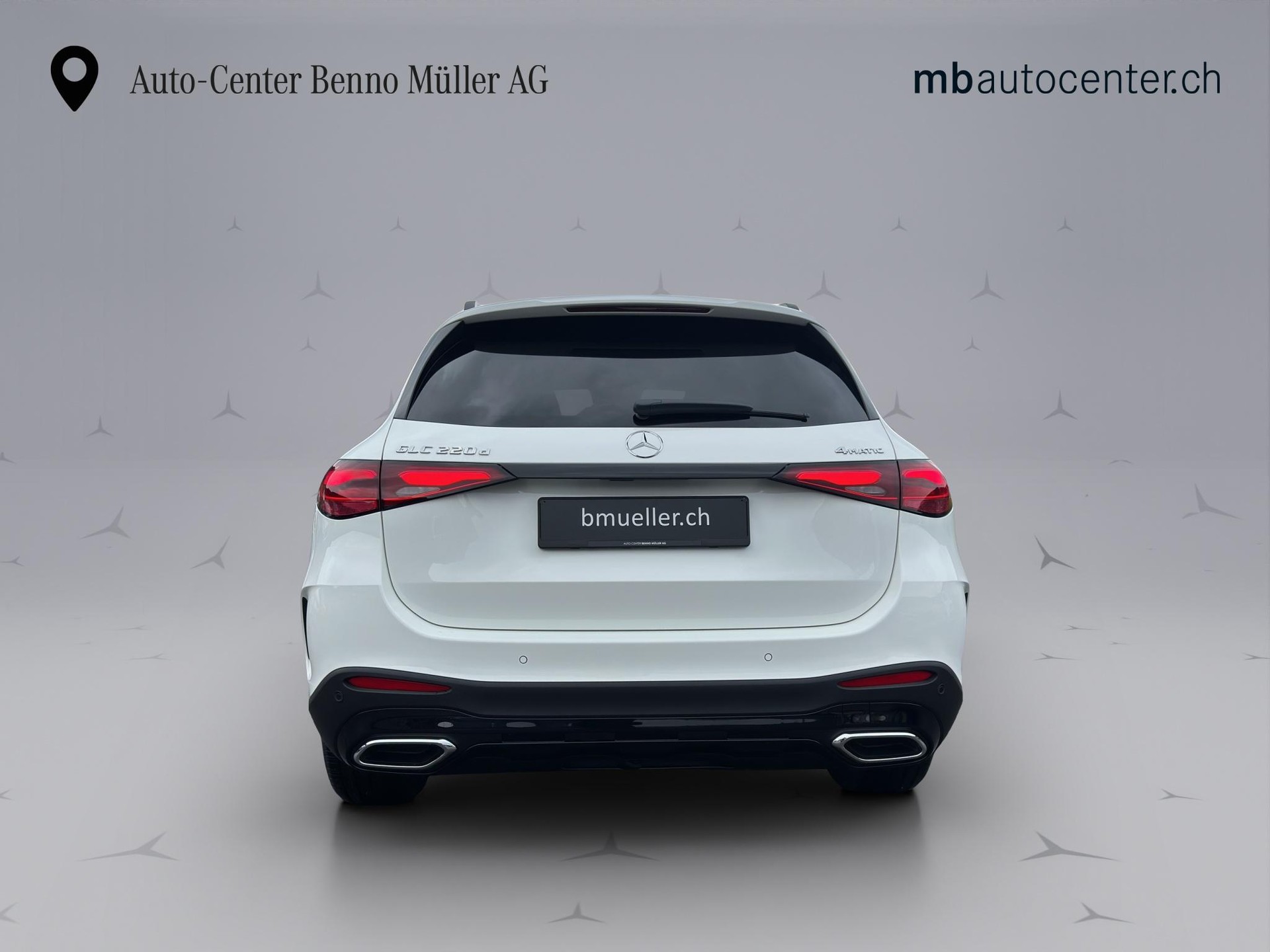 MERCEDES-BENZ GLC 220 d AMG Line 4matic-image-4