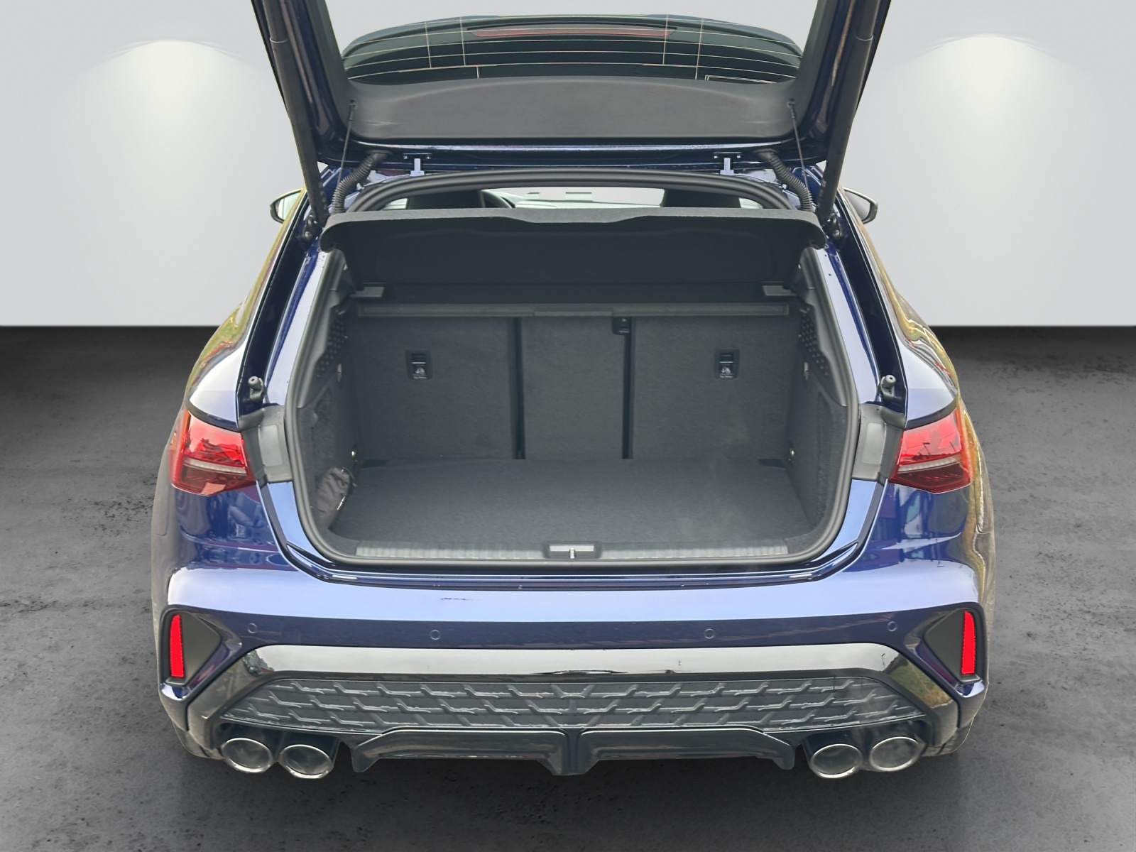 AUDI S3 Sportback TFSI quattro S-tronic-image-9