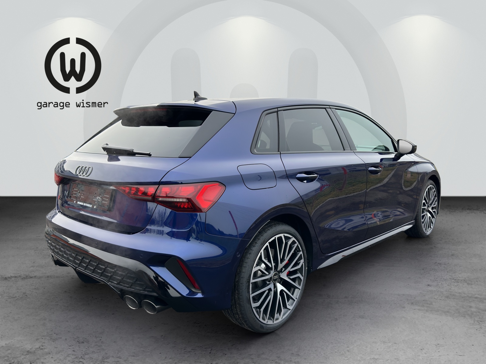 AUDI S3 Sportback TFSI quattro S-tronic-image-3