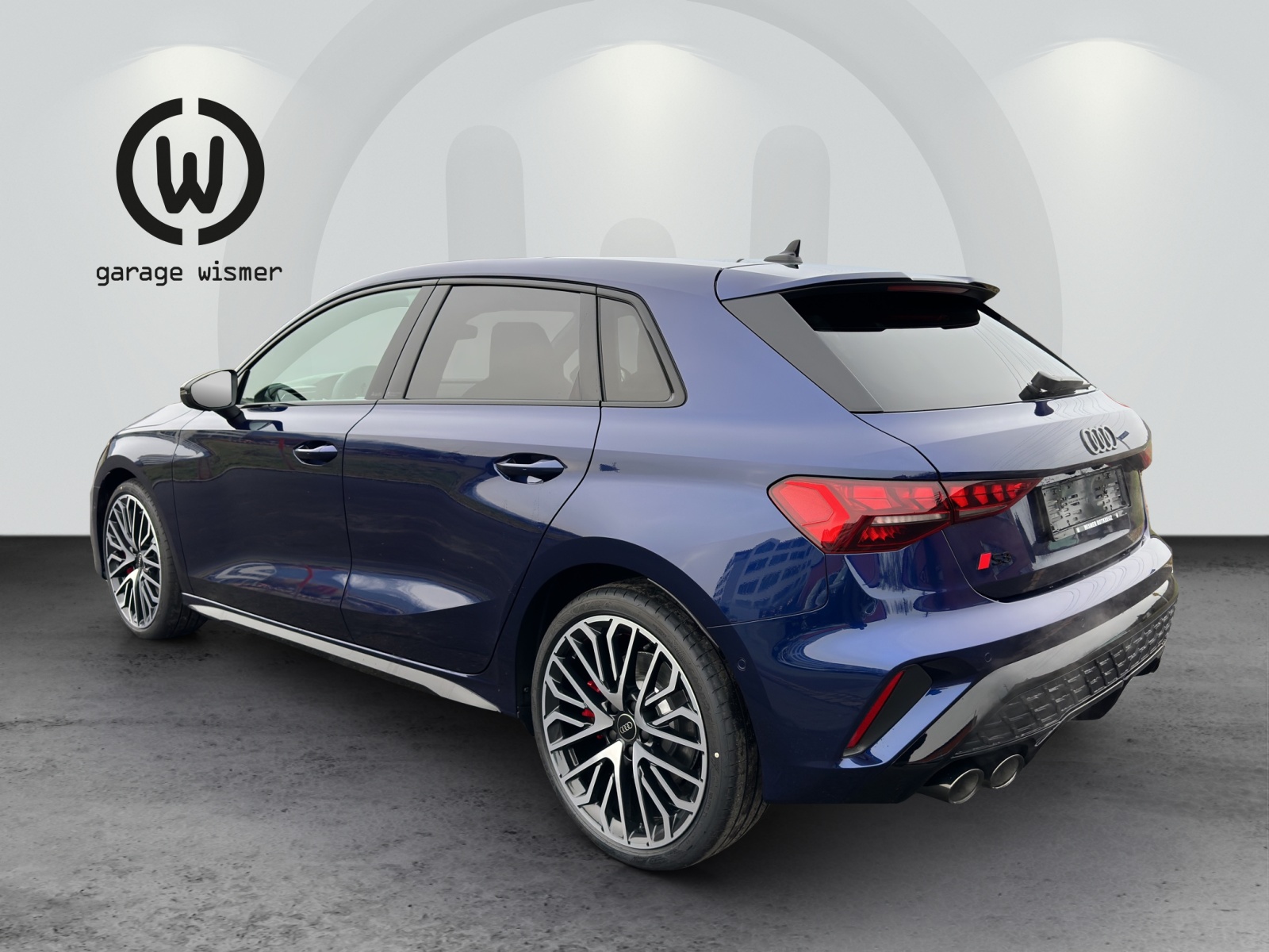 AUDI S3 Sportback TFSI quattro S-tronic-image-2