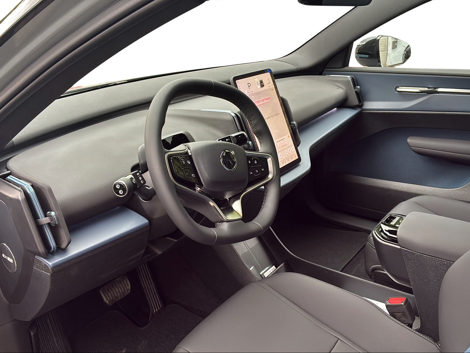 VOLVO XC60 2.4 D4 Momentum AWD S/S-image-9