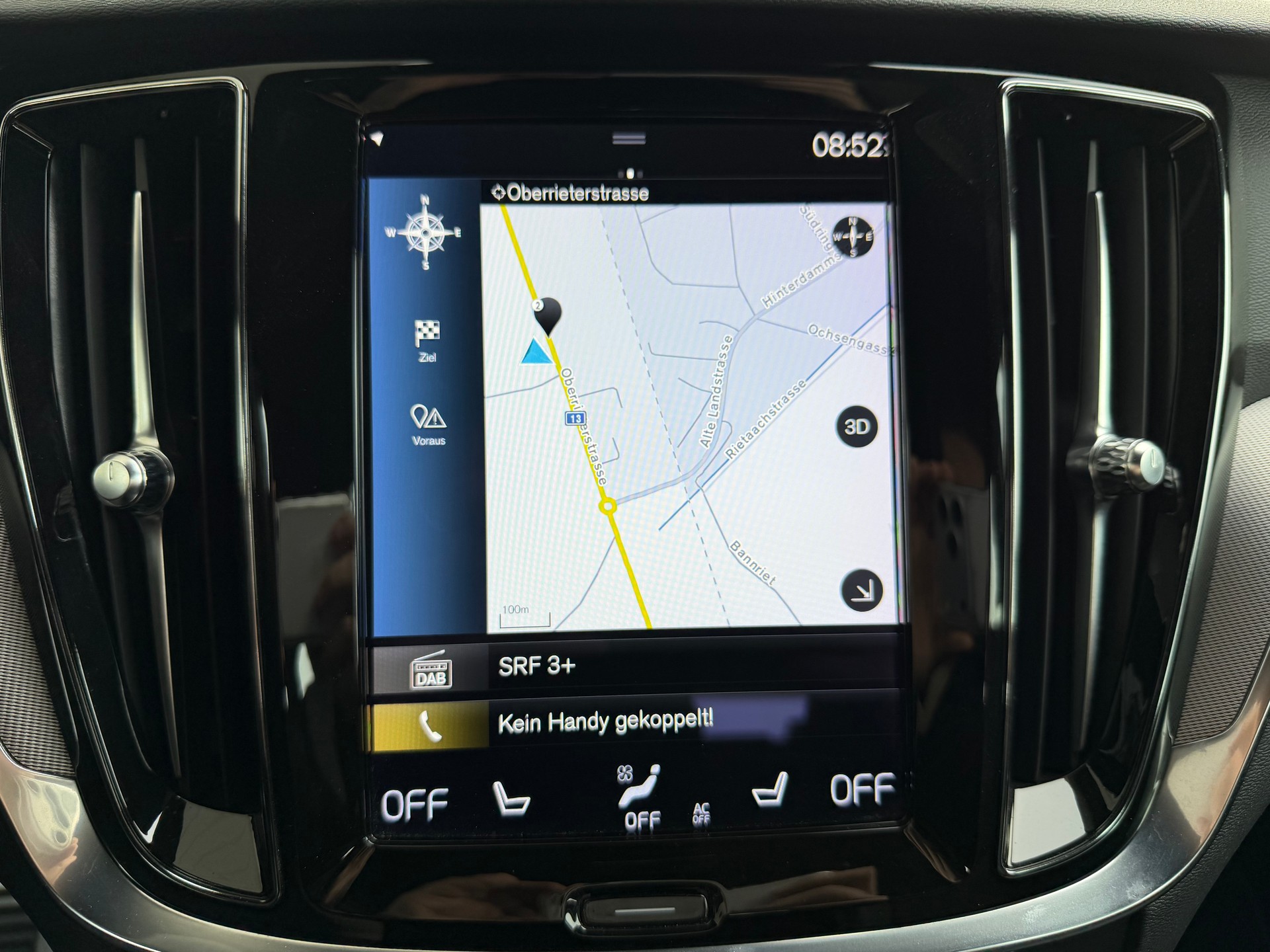 VOLVO V60 B4 Diesel Mild Hybrid R-Design Geartronic-image-13
