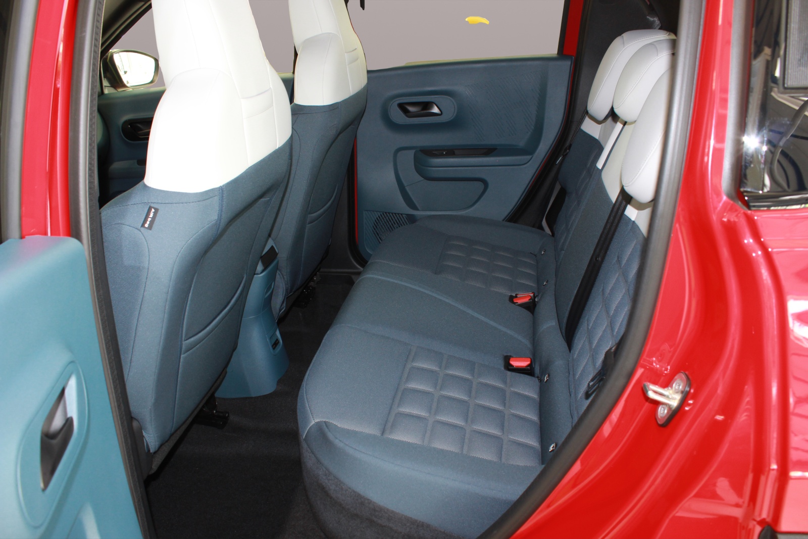 FIAT Grande Panda MHEV La Prima-image-11