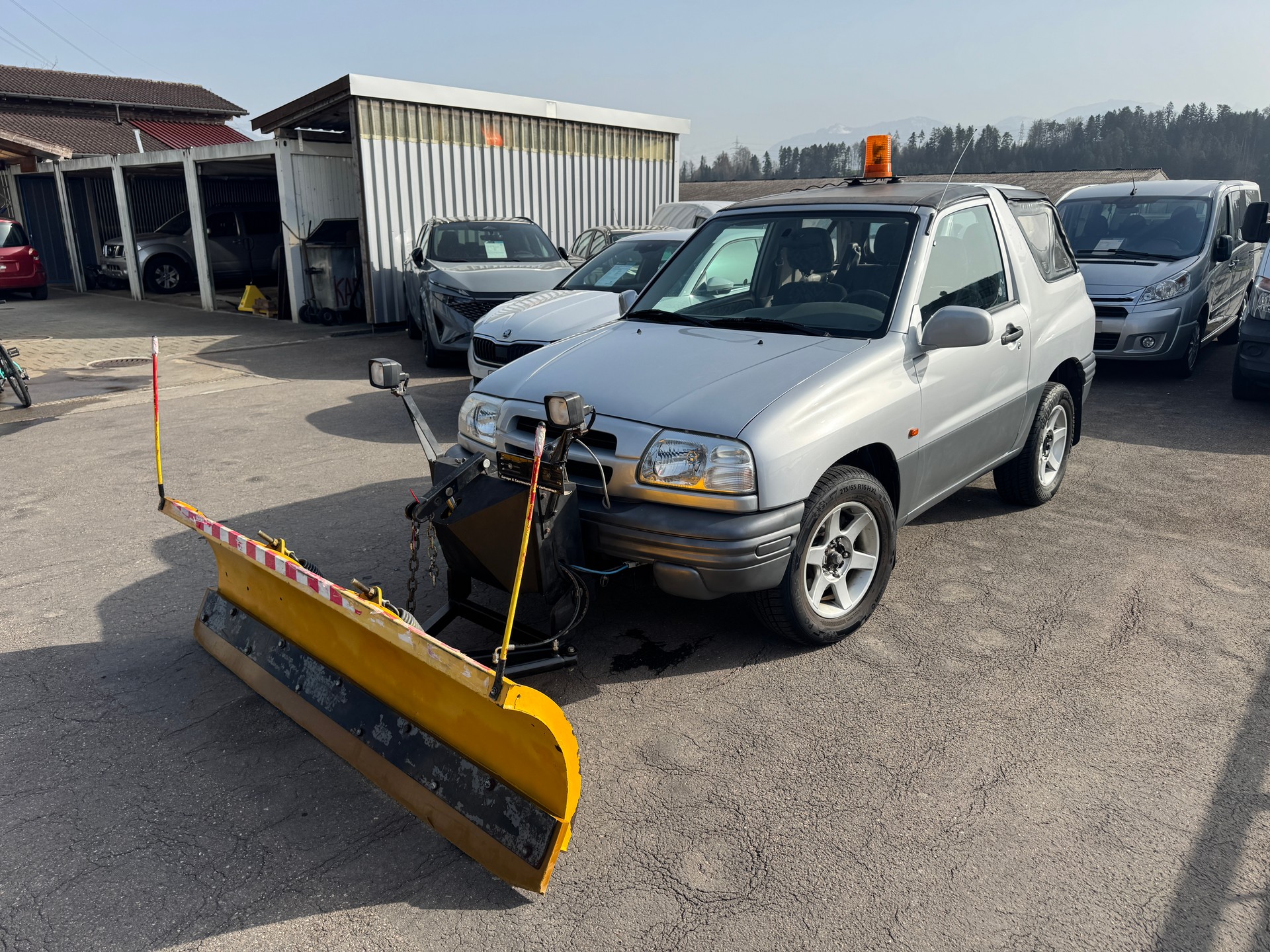 SUZUKI Grand Vitara 2.0 16V Schneepflug
