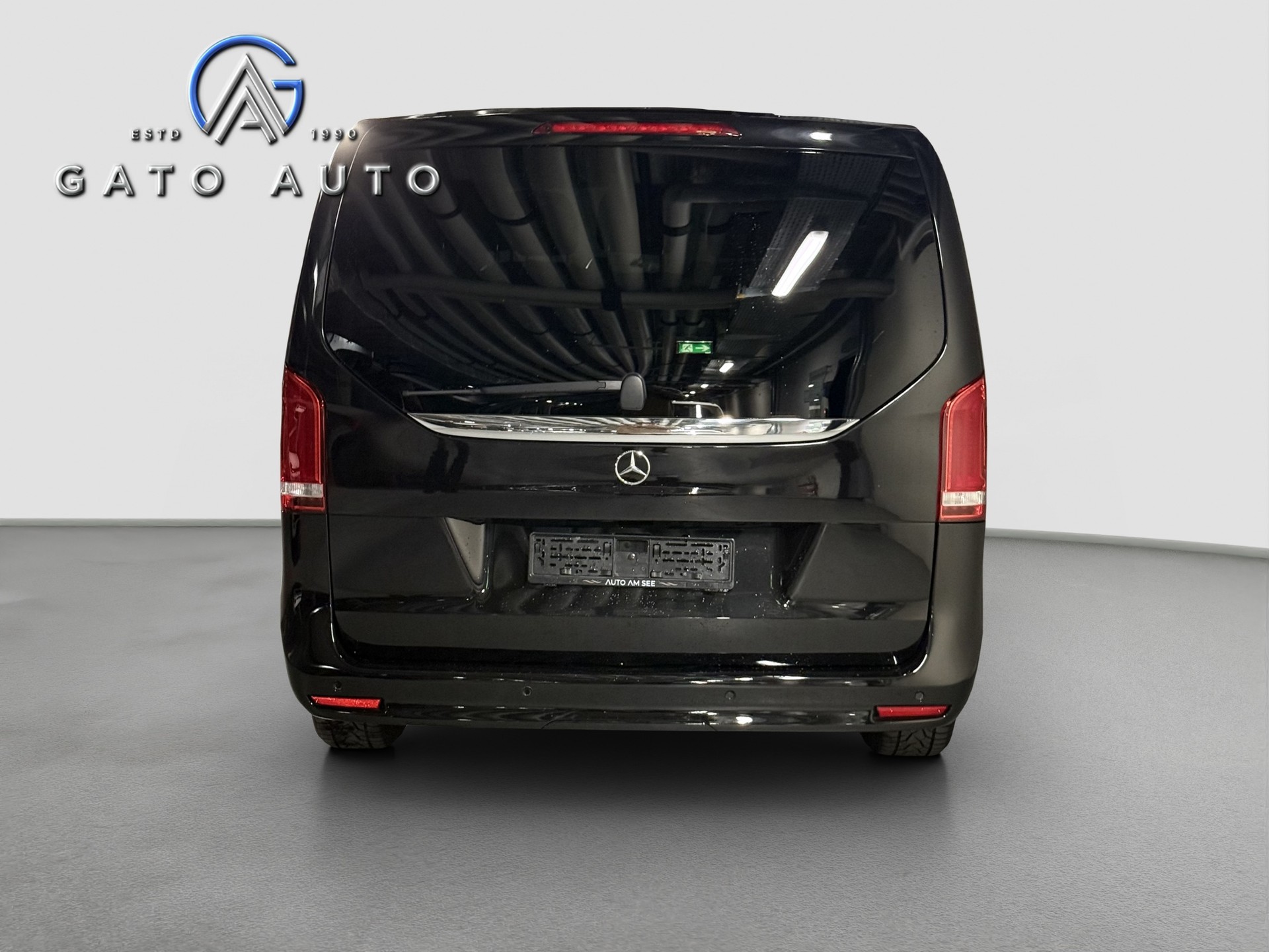 MERCEDES-BENZ V 220 d Avantgarde lang 9G-Tronic-image-7