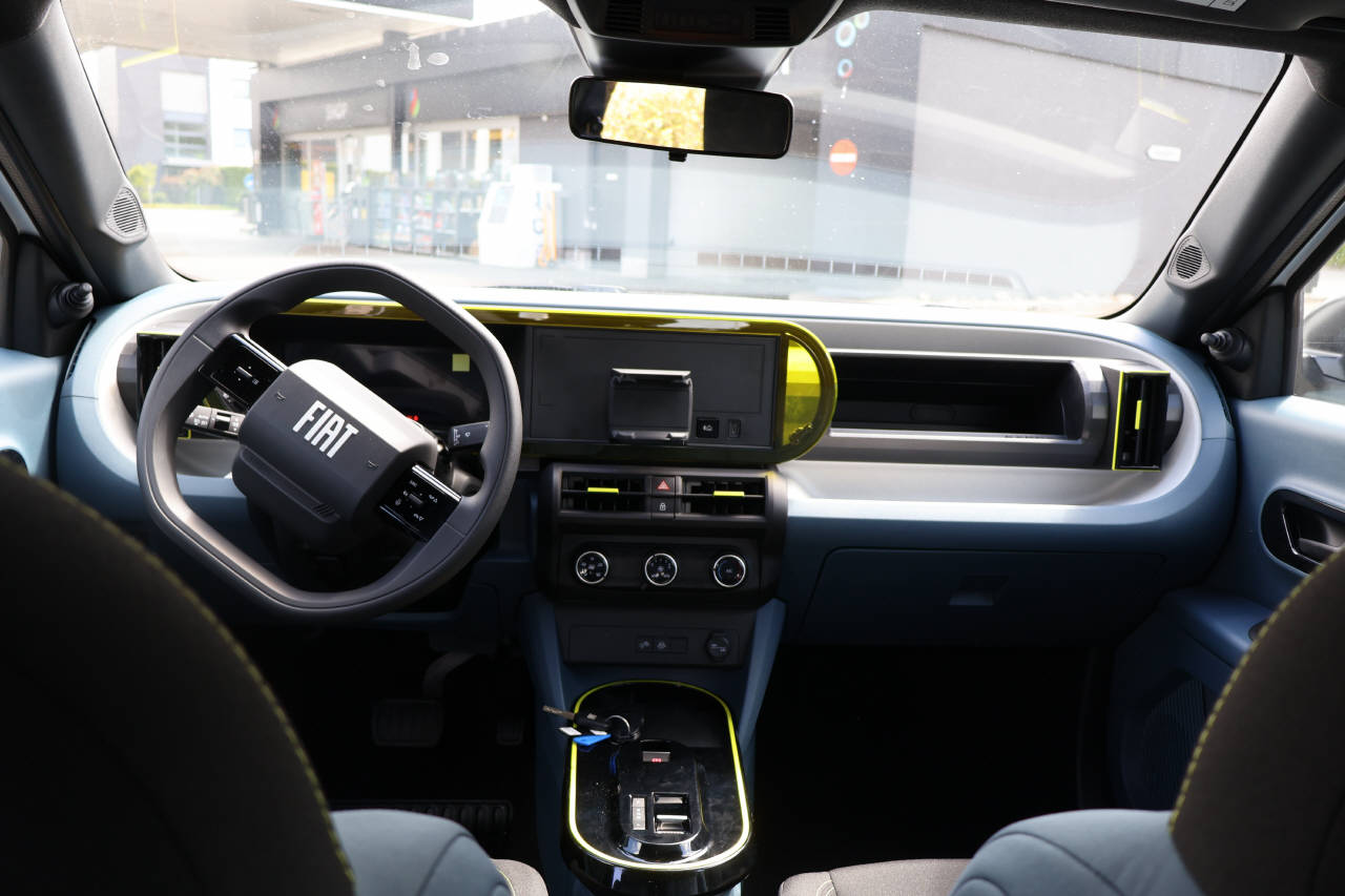 FIAT Grande Panda 1.2 Hybrid Pop-image-11
