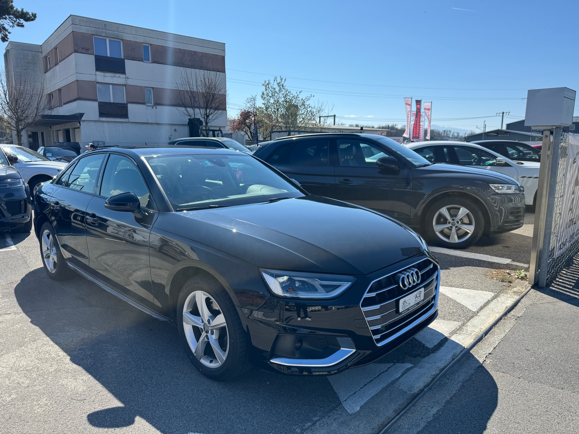 AUDI A4 Limousine 35 TDI 🇨🇭advanced S-tronic-image-8
